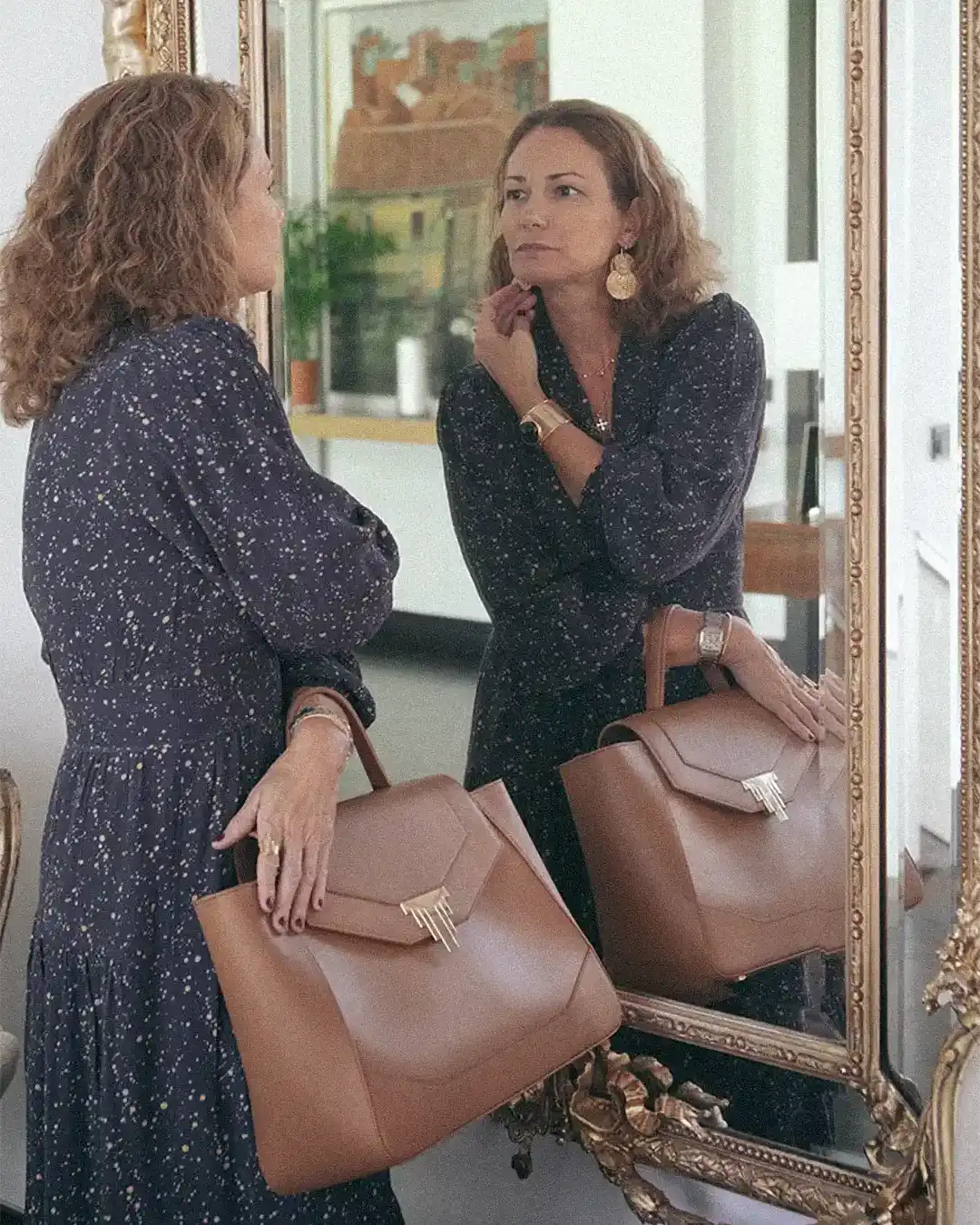 Ángela Segimón, Mujeres DeChavarri